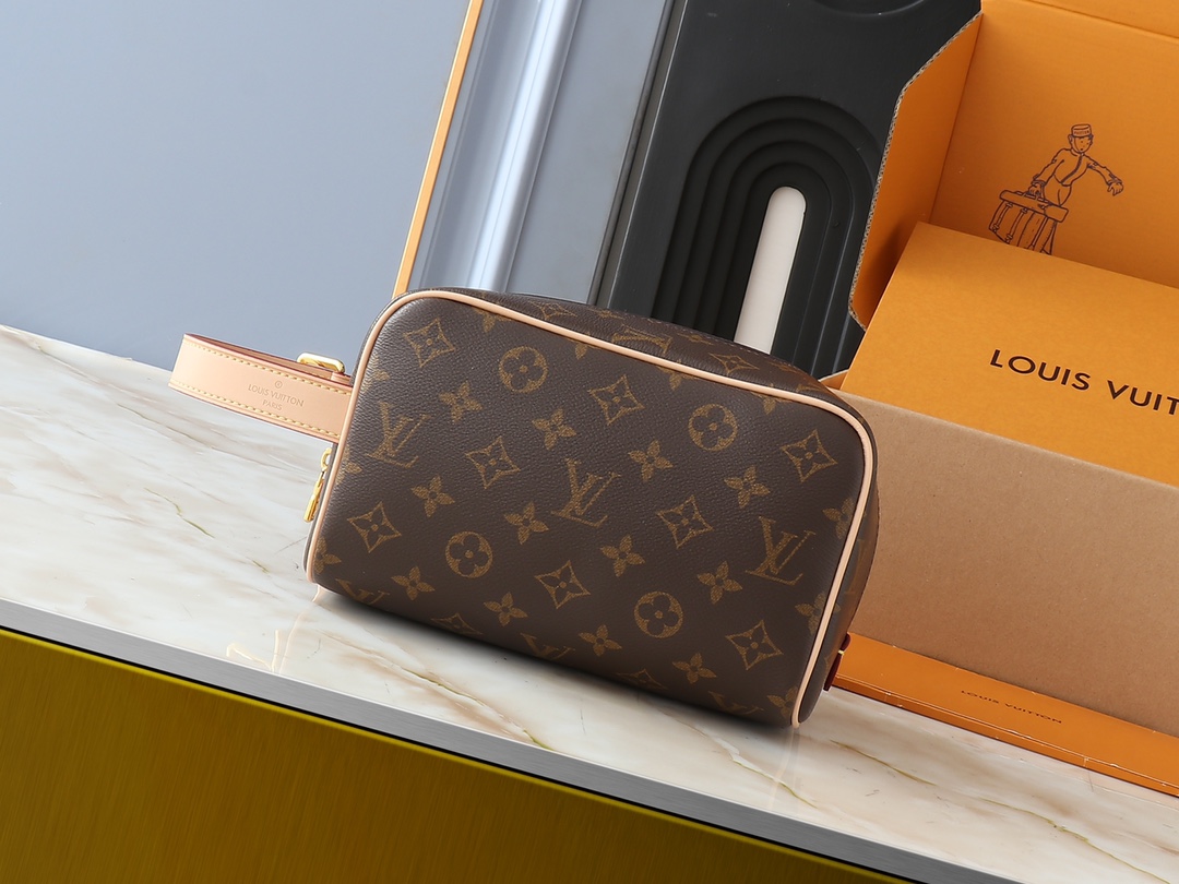 LV bag 01